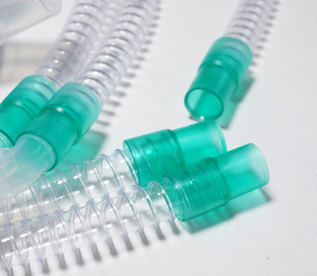 Dispositifs d'anesthésie médicale jetables pour les voies respiratoires Circuit respiratoire ondulé en PVC