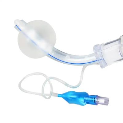 Tubes de trachéostomie à canne intérieure réglable à aspiration avec menottes 6fr